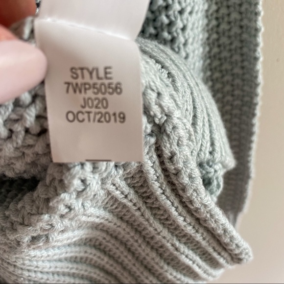 Lucky Brand Knit V-Neck Sweater - Picture 8 of 10